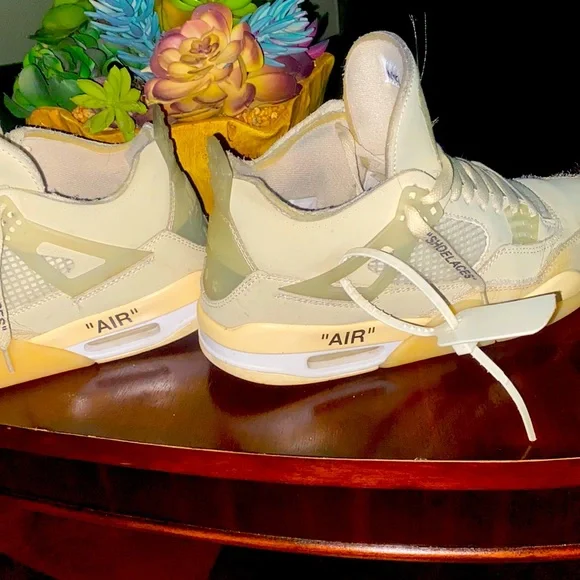 Jordan | Shoes | 95 Off White 4s Looking To Sell Real Air  display picture 1